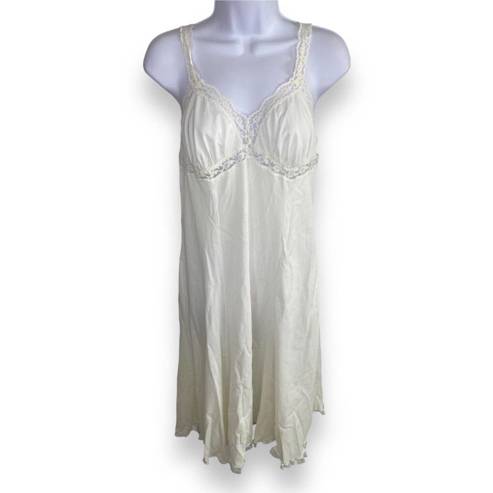 VTG Olga Lace Trim Dress Slip Size 33 M? Ivory Knee Length Sexy Feminine Girly